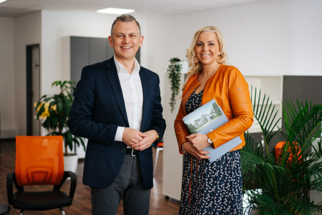 Werbefotograf Kärnten, Werbefotograf Villach, Portraitfotograf, Bewerbungsfotos Villach, Fotostudio Kärnten, Fotograf Kärnten, Hochzeitsfotos, Baby und Familienfotos, Newborn Fotografie, Neugeborenen Fotos, Hochzeit,